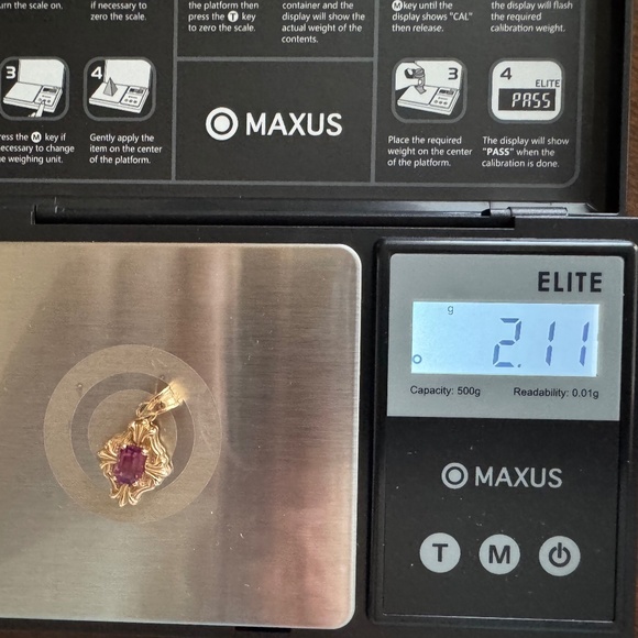 Vintage unique 14k gold tourmaline dainty pendant - Picture 4 of 6